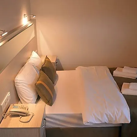 Hotel Yakamoz *